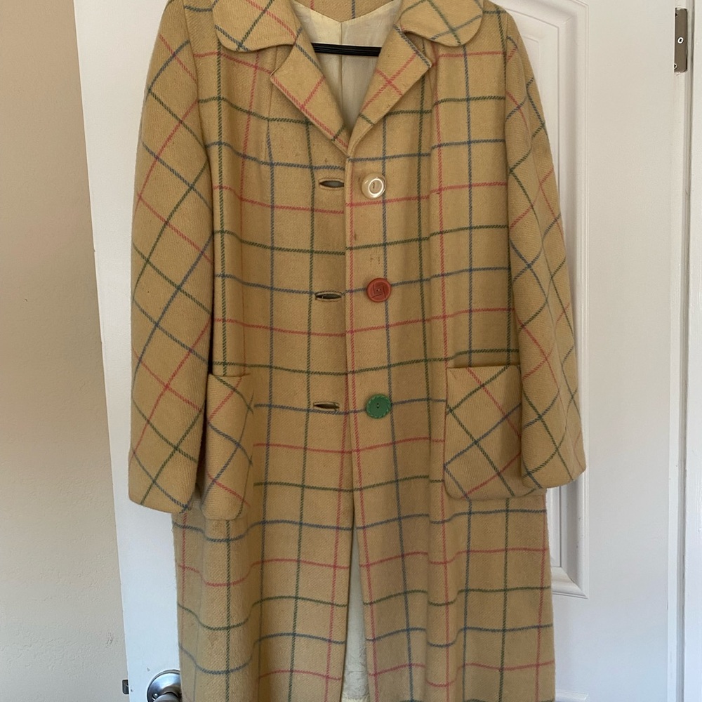 True vintage Plaid Wool Coat in Tan with pink and blue plaid accents